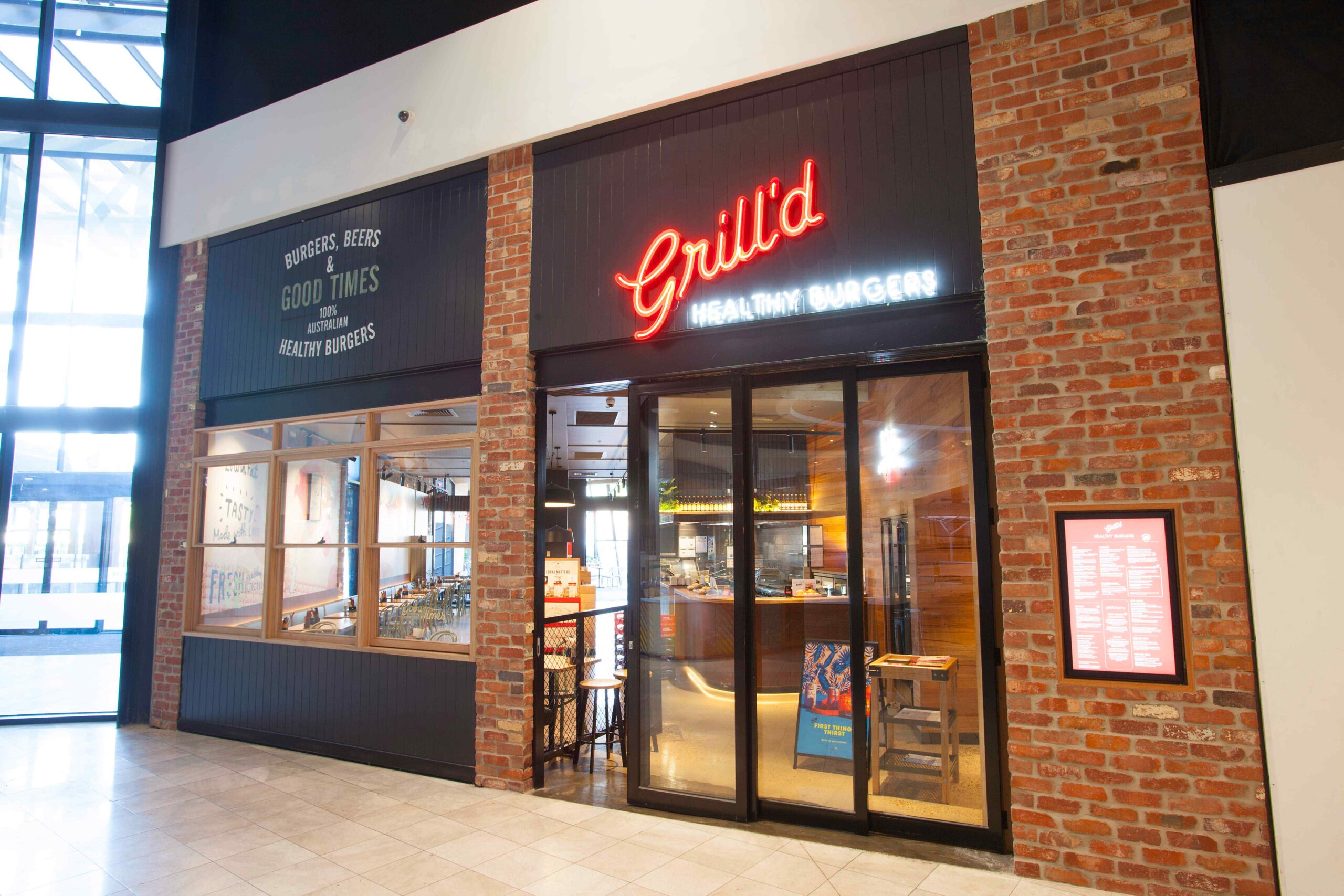 Grill’d Woodgrove Shopfront Fitout & Commercial Joinery – Melbourne